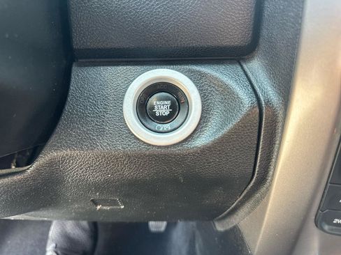 Used 2018 RAM 1500 Limited AWD/4WD image 39