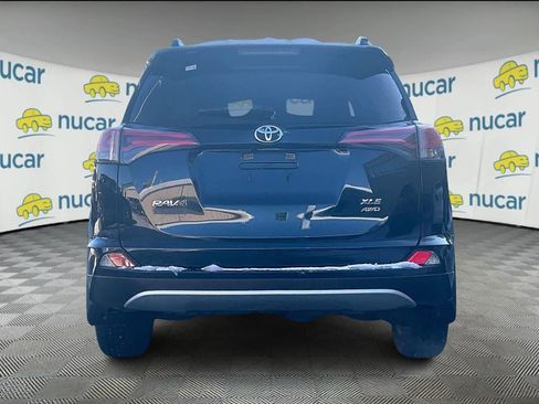 Used 2018 Toyota RAV4 XLE image 5