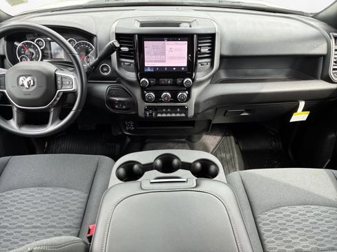 New 2026 RAM 3500 Tradesman AWD/4WD image 21