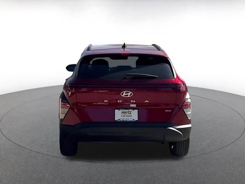 Used 2025 Hyundai Kona SEL image 11