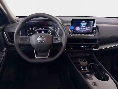 New 2026 Nissan Rogue SV FWD image 22