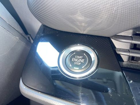 Used 2024 Buick Envision Preferred AWD/4WD image 22
