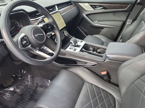 Used 2023 Jaguar F-PACE S image 16