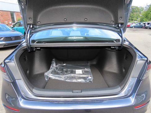 New 2025 Honda Accord SE image 10