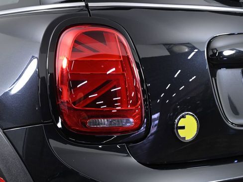 Used 2024 MINI Cooper SE image 7