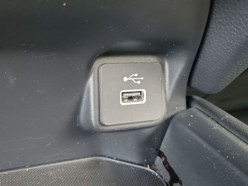 Certified 2024 Honda HR-V LX image 28