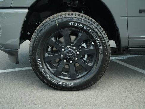New 2026 RAM 2500 Laramie AWD/4WD image 9