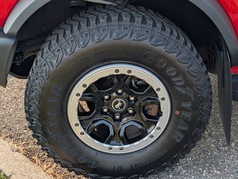 Certified 2023 Ford Bronco Outer Banks w/ Sasquatch Package AWD/4WD image 12