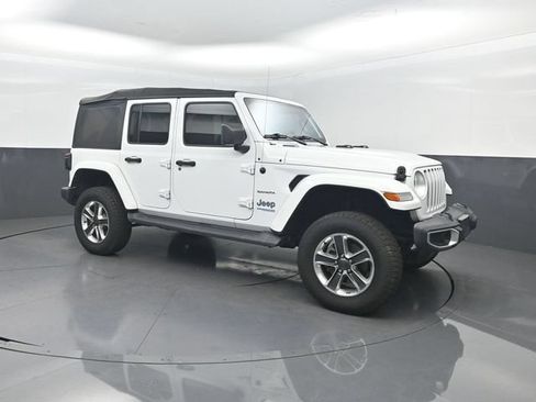 Used 2021 Jeep Wrangler Unlimited Sahara AWD/4WD image 23