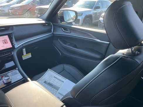 New 2026 Jeep Grand Cherokee Limited image 26