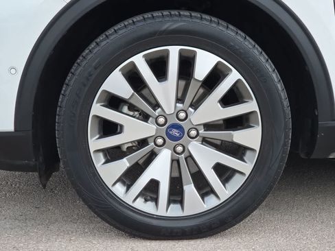 Used 2021 Ford Escape Titanium AWD/4WD image 12