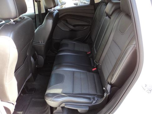 Used 2016 Ford Escape SE w/ SE Chrome Package image 15