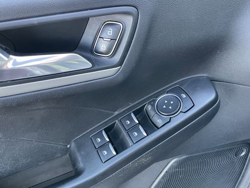 Used 2021 Ford Escape SE w/ Convenience Package image 13