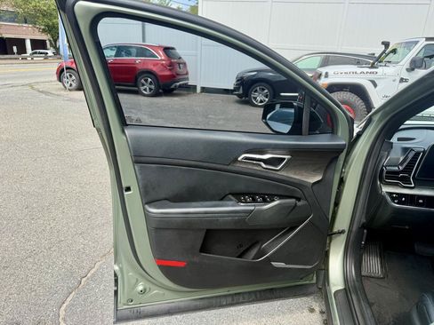 Used 2023 Kia Sportage X-Line w/ X-Line Premium Package AWD/4WD image 14