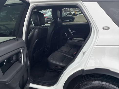 Used 2020 Land Rover Discovery Sport S image 6