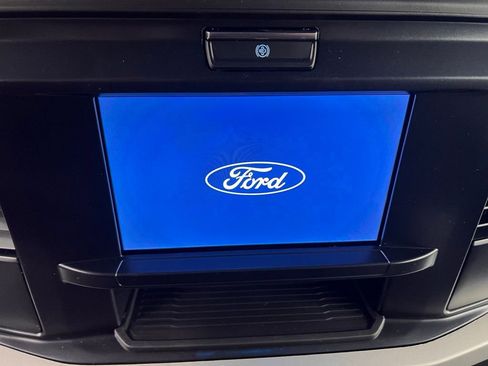 New 2025 Ford F550 4x4 Regular Cab Super Duty image 9