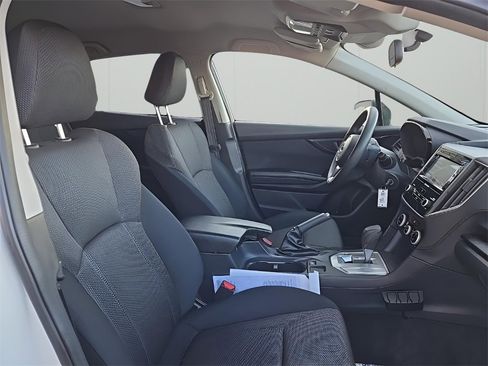 Used 2022 Subaru Crosstrek 2.0i image 18