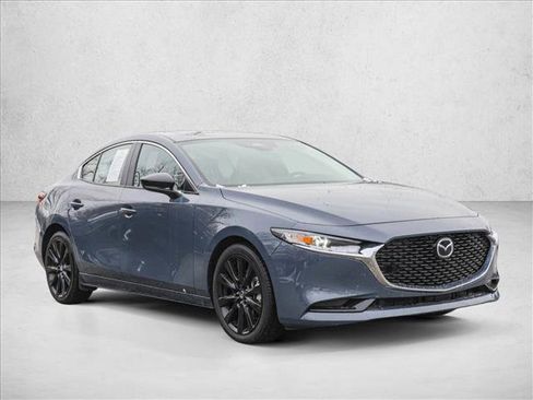 Used 2025 MAZDA MAZDA3 s image 3