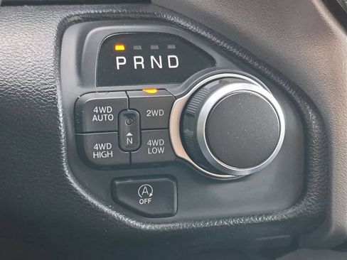 Used 2025 RAM 1500 Big Horn AWD/4WD image 12