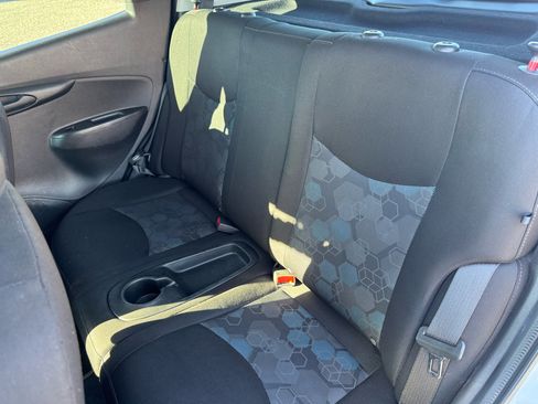 Used 2018 Chevrolet Spark LT image 33