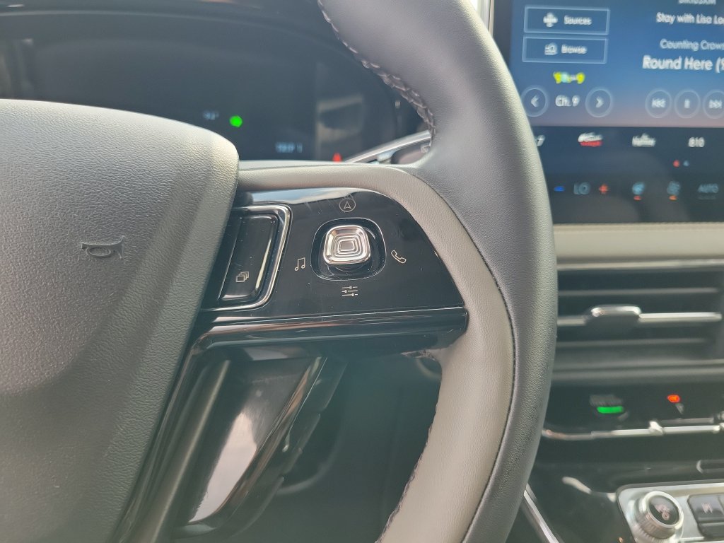 Certified 2023 Lincoln Corsair AWD w/ Equipment Group 101A image 25