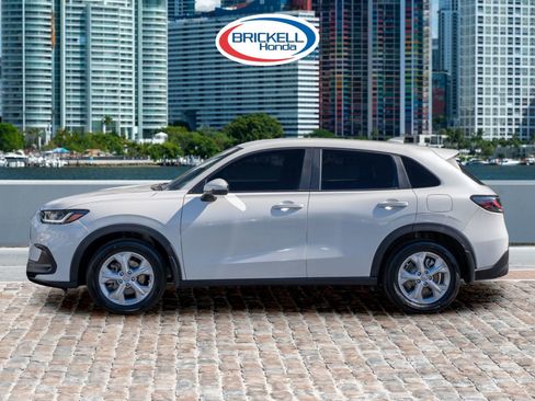 Certified 2025 Honda HR-V LX image 8