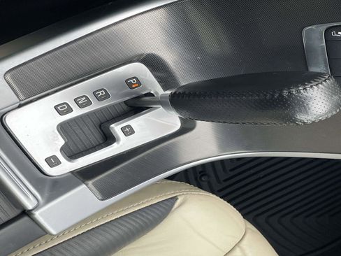 Used 2011 Volvo XC60 3.2 R-Design image 21