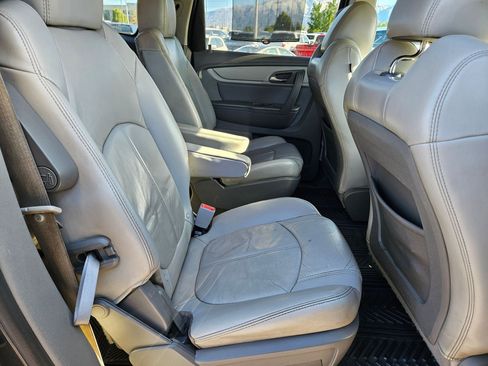 Used 2013 Chevrolet Traverse LT AWD/4WD image 29