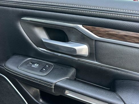 Used 2020 RAM 1500 Laramie image 18