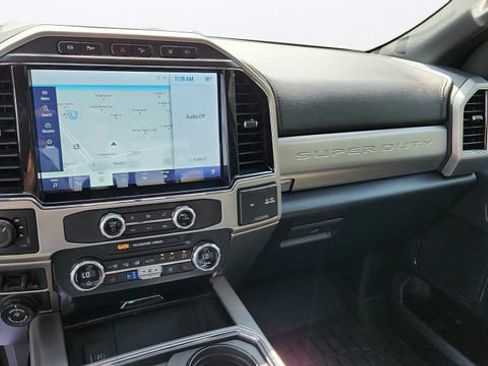 Used 2022 Ford F250 Platinum AWD/4WD image 19