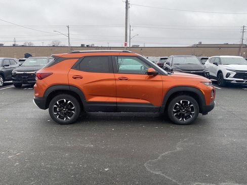 Used 2023 Chevrolet TrailBlazer LT w/ Convenience Package image 5