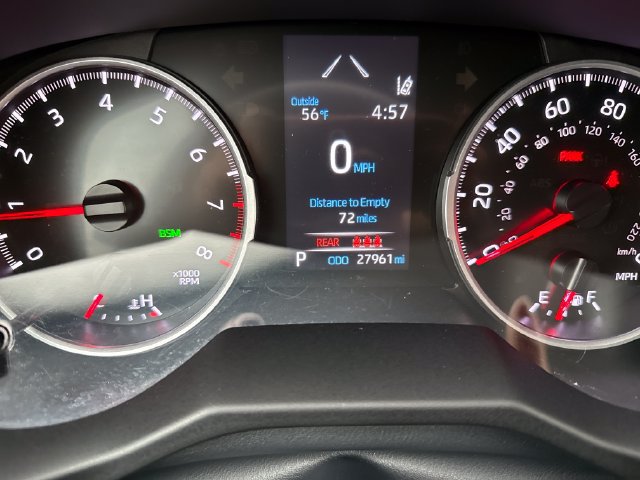 Used 2022 Toyota RAV4 XLE w/ Convenience Package FWD image 19