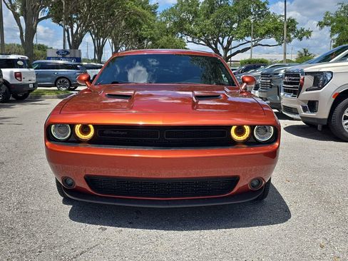 Used 2022 Dodge Challenger SXT w/ Blacktop Package RWD image 2