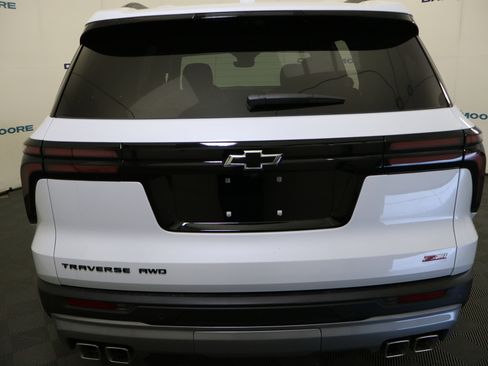 New 2026 Chevrolet Traverse Z71 AWD/4WD image 8