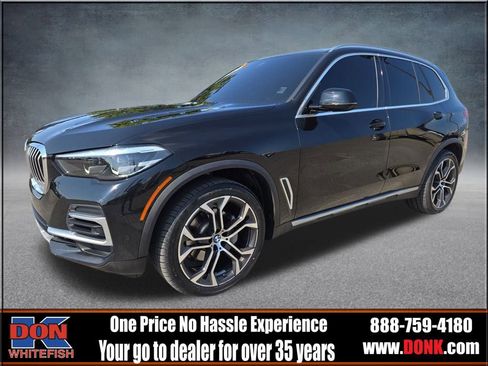 Used 2022 BMW X5 xDrive40i w/ Parking Assistance Package image 4