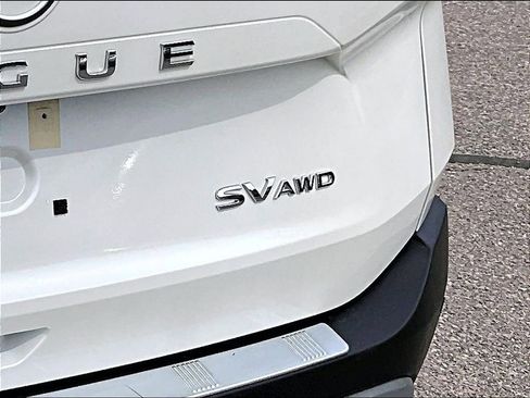 Used 2023 Nissan Rogue SV w/ SV Premium B Package AWD/4WD image 27