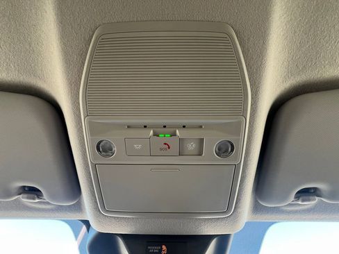 New 2026 Nissan Kicks SR w/ Cold Weather Package image 7