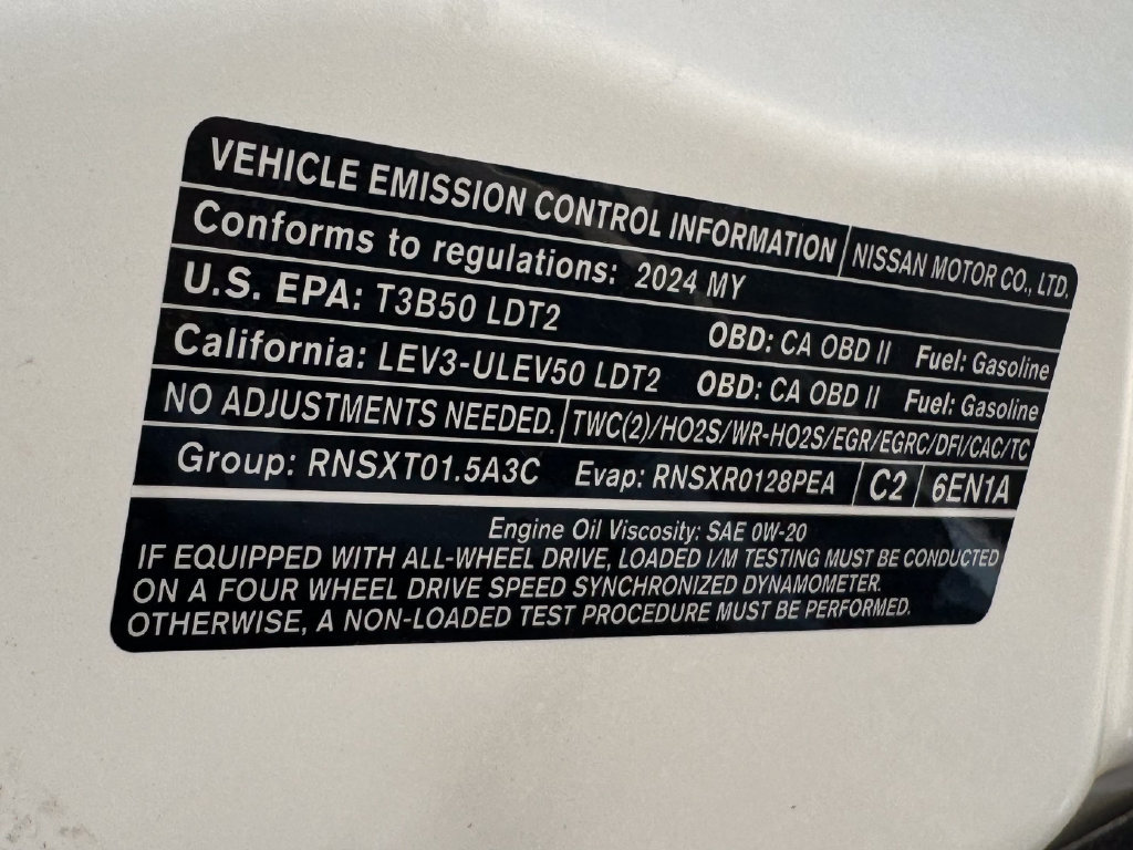 Used 2024 Nissan Rogue S AWD/4WD image 26