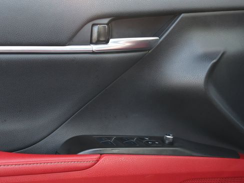 Used 2024 Toyota Camry XSE image 26