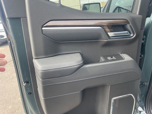 New 2026 Chevrolet Silverado 1500 LT image 32