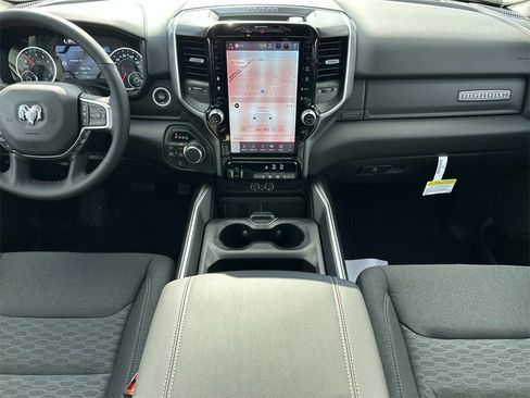 New 2026 RAM 1500 4x4 Crew Cab image 11