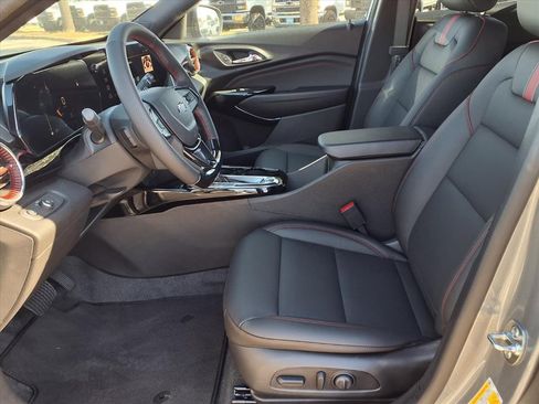 New 2026 Chevrolet Trax RS w/ Sunroof Package image 6