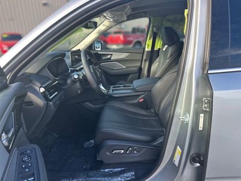 New 2026 Acura MDX SH-AWD image 11