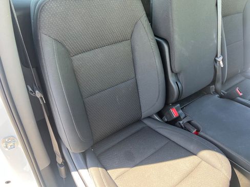 Used 2025 Chevrolet Silverado 1500 W/T image 29