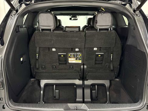 Used 2021 Toyota Sienna XSE image 29