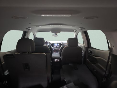 Used 2023 GMC Acadia SLE w/ Driver Convenience Package image 8