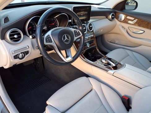 Used 2015 Mercedes-Benz C 300 4MATIC Sedan image 17