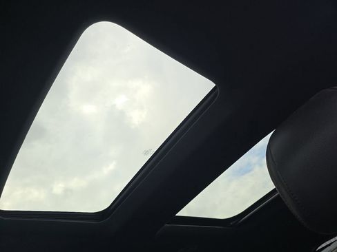 Used 2016 Ford Explorer Sport w/ Equipment Group 401A image 3