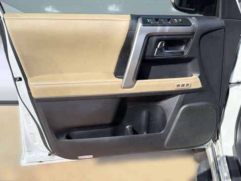 Used 2024 Toyota 4Runner Limited RWD image 11