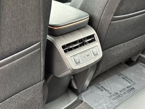 Used 2024 Nissan Ariya FWD image 14